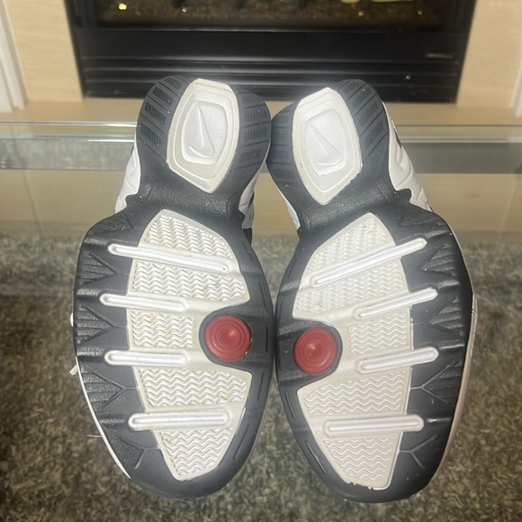 Nike Air Monarch IV Wide 4E Training Shoes, 8 - Picture 4 of 12